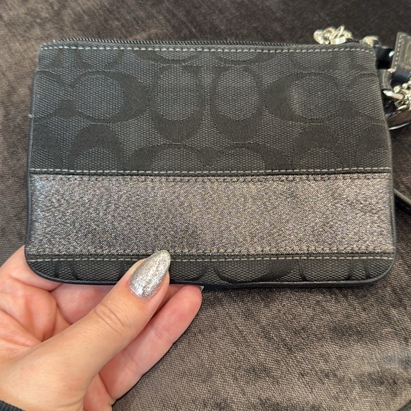 Coach Wristlet - Picture 3 of 6